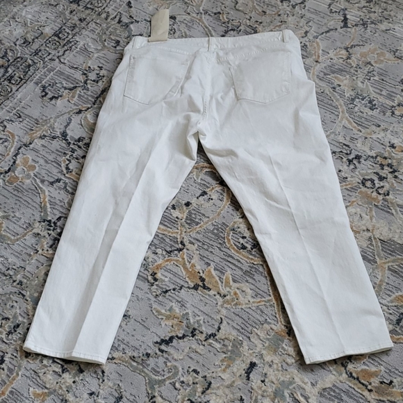 SOLD! TALBOTS Signature Slim Crop Denim - Size 14 - Picture 8 of 9